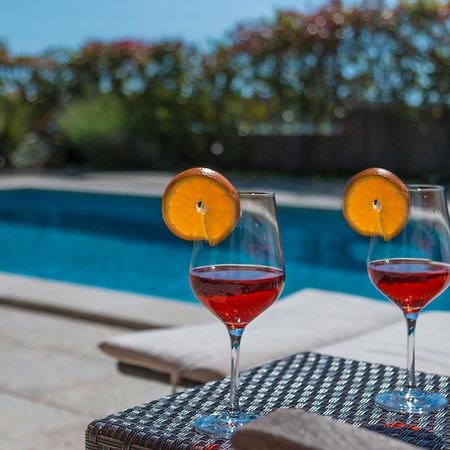 Ferienhaus In Pomer Mit Privatem Beheizten Pool Und Meerblick Exteriör bild